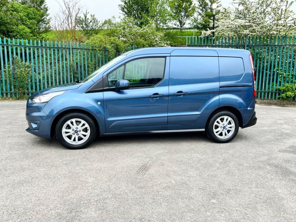 FORD TRANSIT CONNECT 1.5 ECOBLUE LIMITED (2019/69)