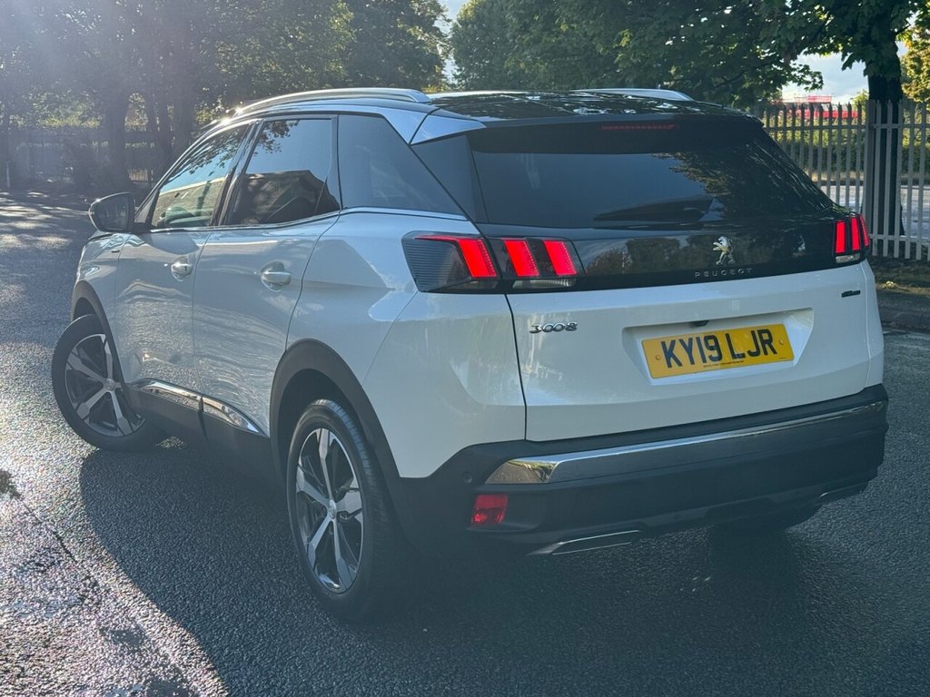 PEUGEOT 3008 1.5 BLUEHDI GT LINE (2019/19)